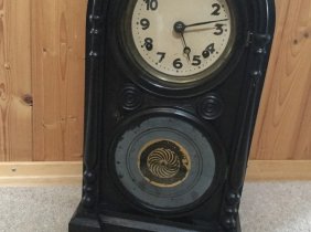 Antike Kaminuhr Tischuhr Ingraham Clock Co.Bristol Conn.USA -Epoche 1859-Modell Venetian?