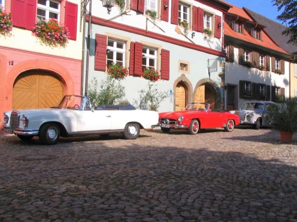 Oldtimer-Vermietung in Freiburg - wie haben den passenden Klassiker für Events, Veranstaltungen, Ausfahrten und mehr.